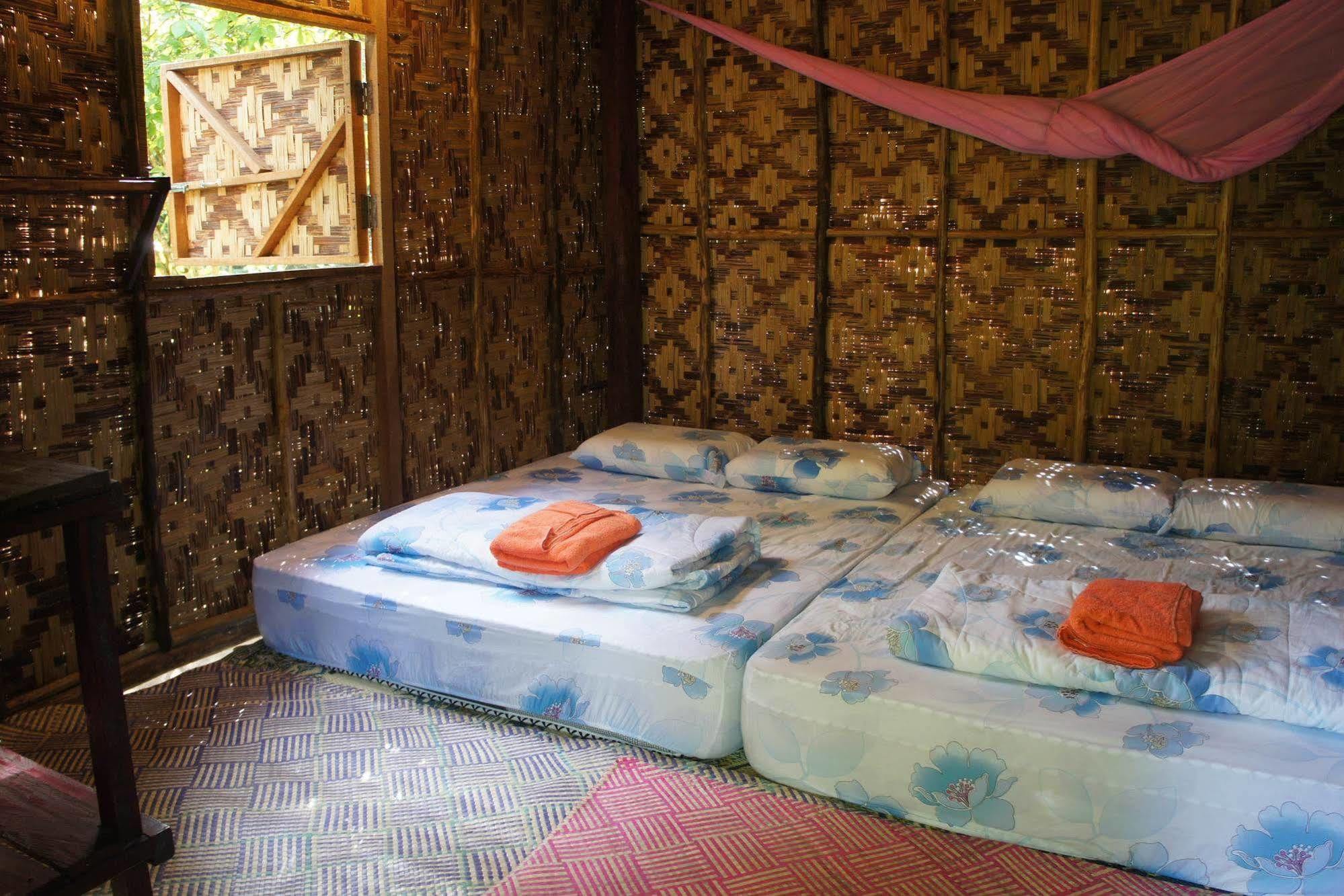 Rain Forest Inn Ringlet Exterior foto